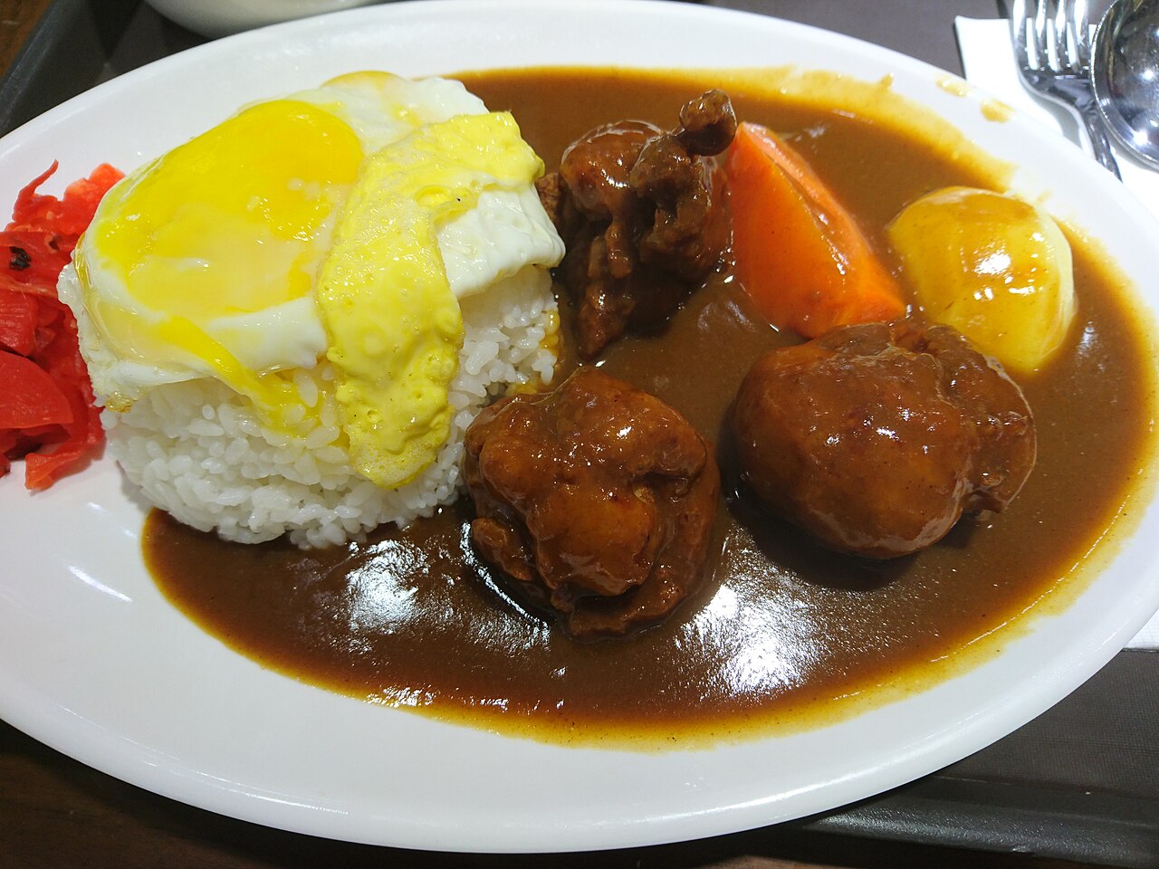 Golden Chicken Curry, ready to serve